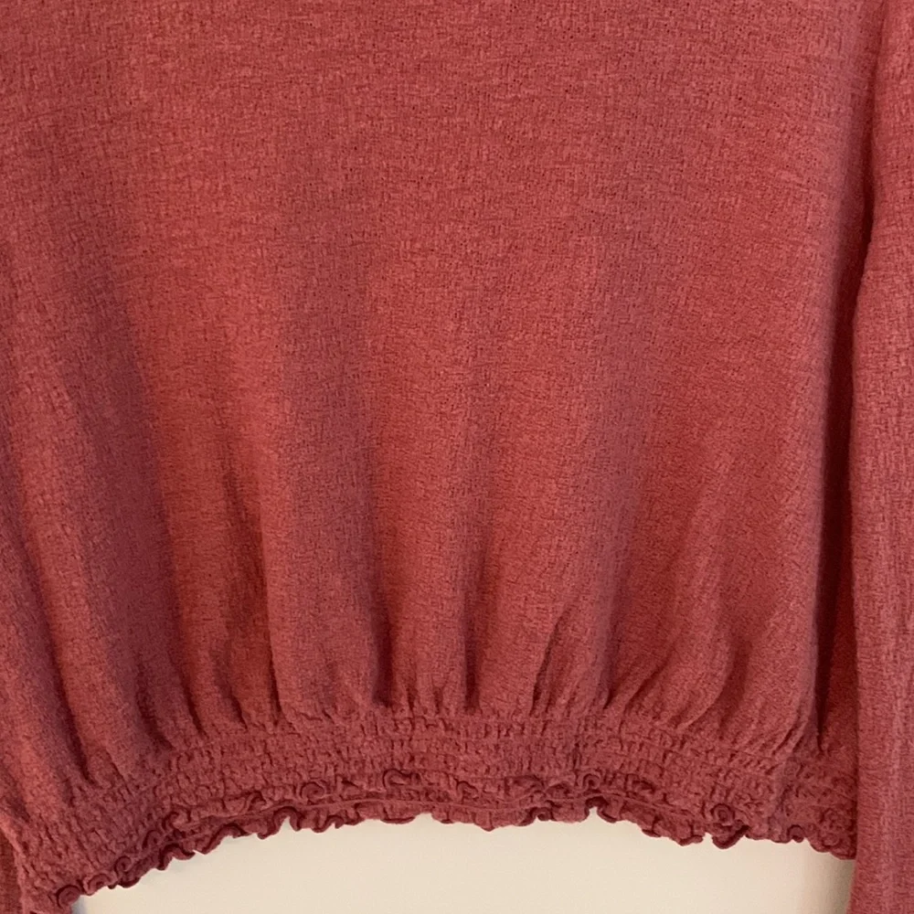 Madewell Texture & Thread Smocked Bell Sleeve Top Size Medium Autumn Berry